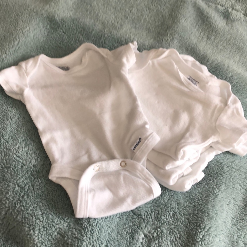 5 pack gerber onesies